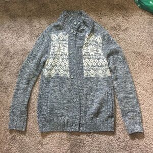 Sonoma Gray and Cream Men's Cardigan Sweater